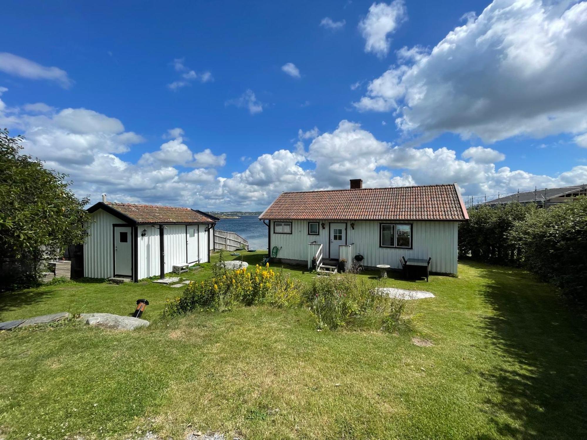 Cabin At The Sea Close To Public Beach With A Jumpingtower Hoviksnas ภายนอก รูปภาพ